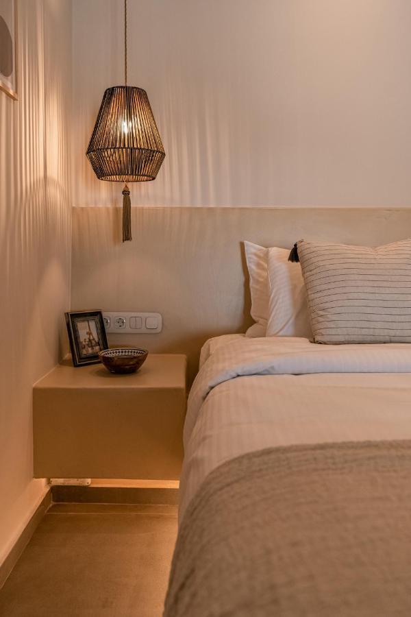 Living Moments Villa Amersa เมซาเรีย ภายนอก รูปภาพ
